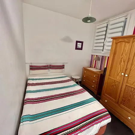 Lumineux A 700m De La Plage, Centre Ville, Pour 4 Personnes - Fr-1-716-17 *